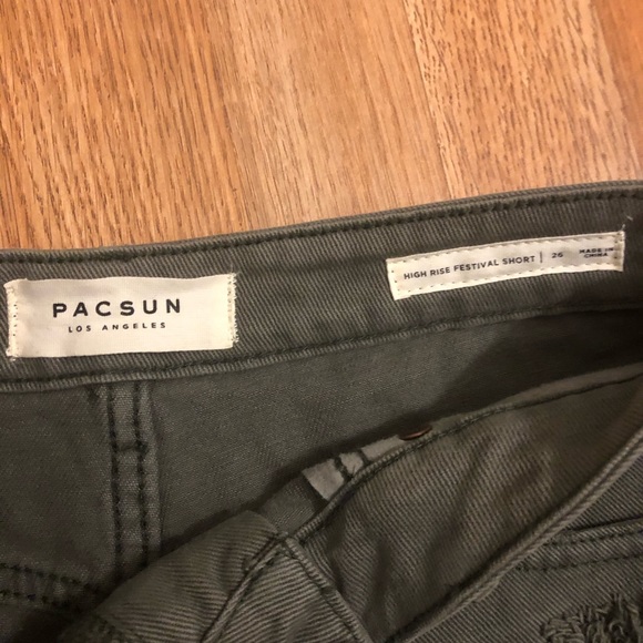 SOLD - Picture 3 of 4